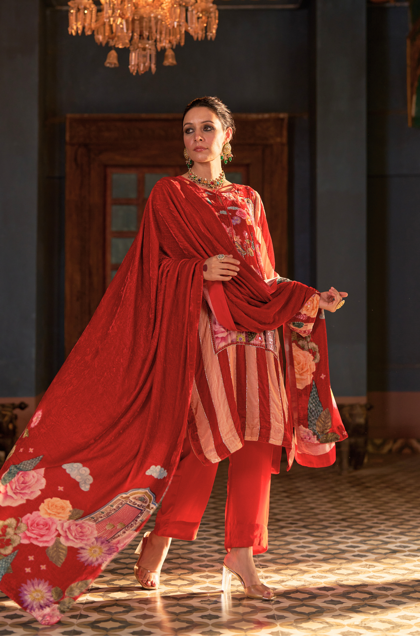 Naaz Red Phiran Set