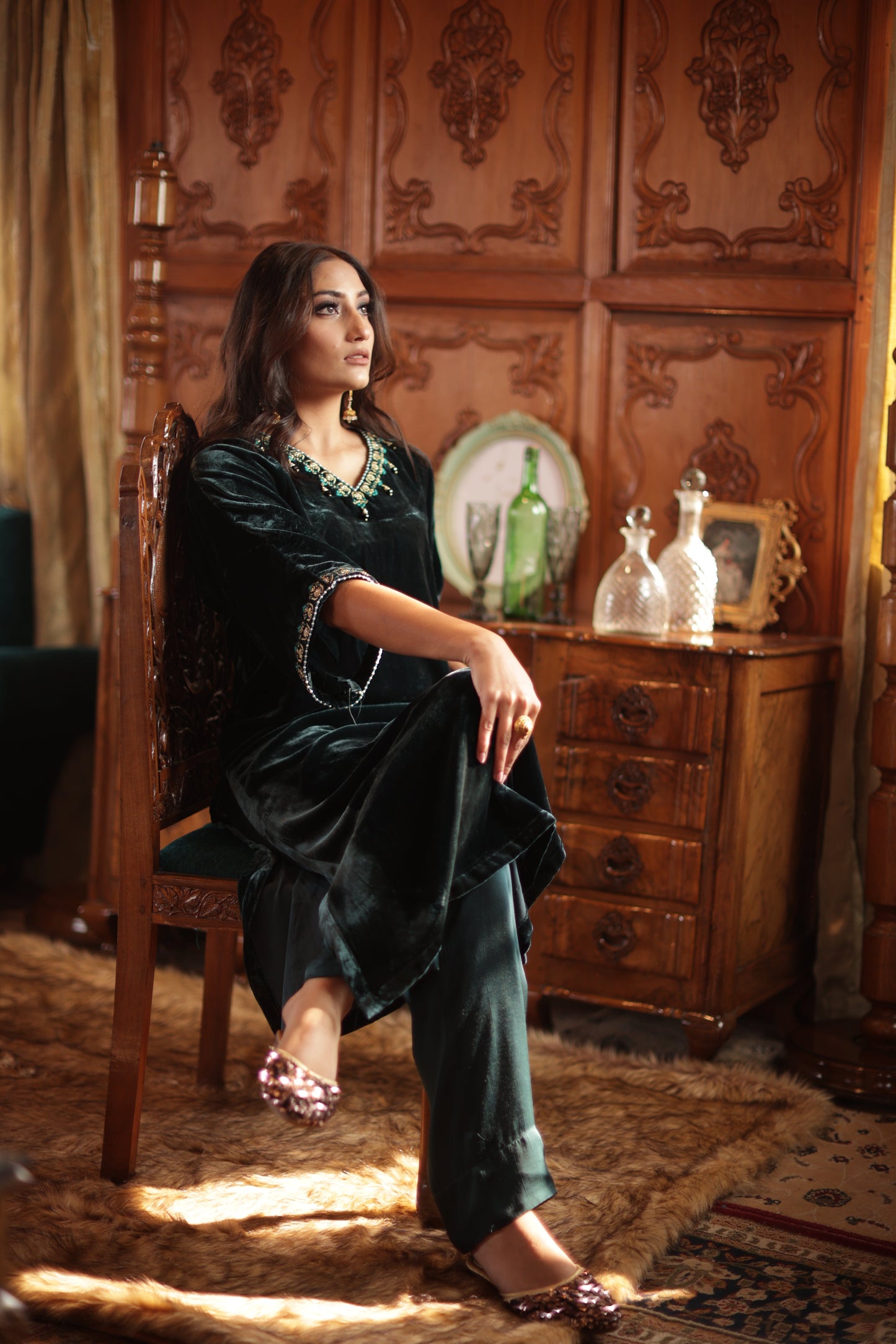 Teel Velvet Kaftan Set
