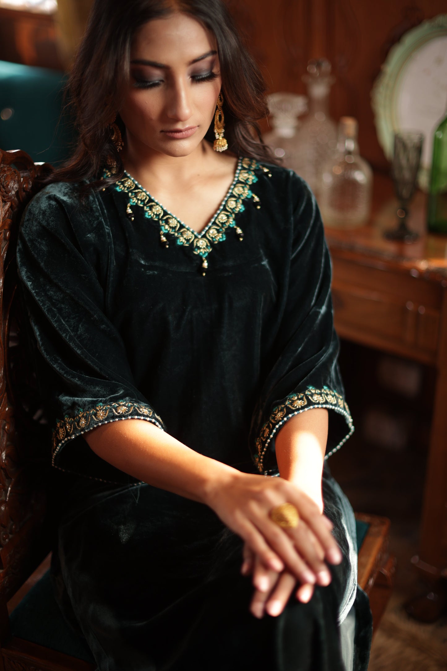 Teel Velvet Kaftan Set