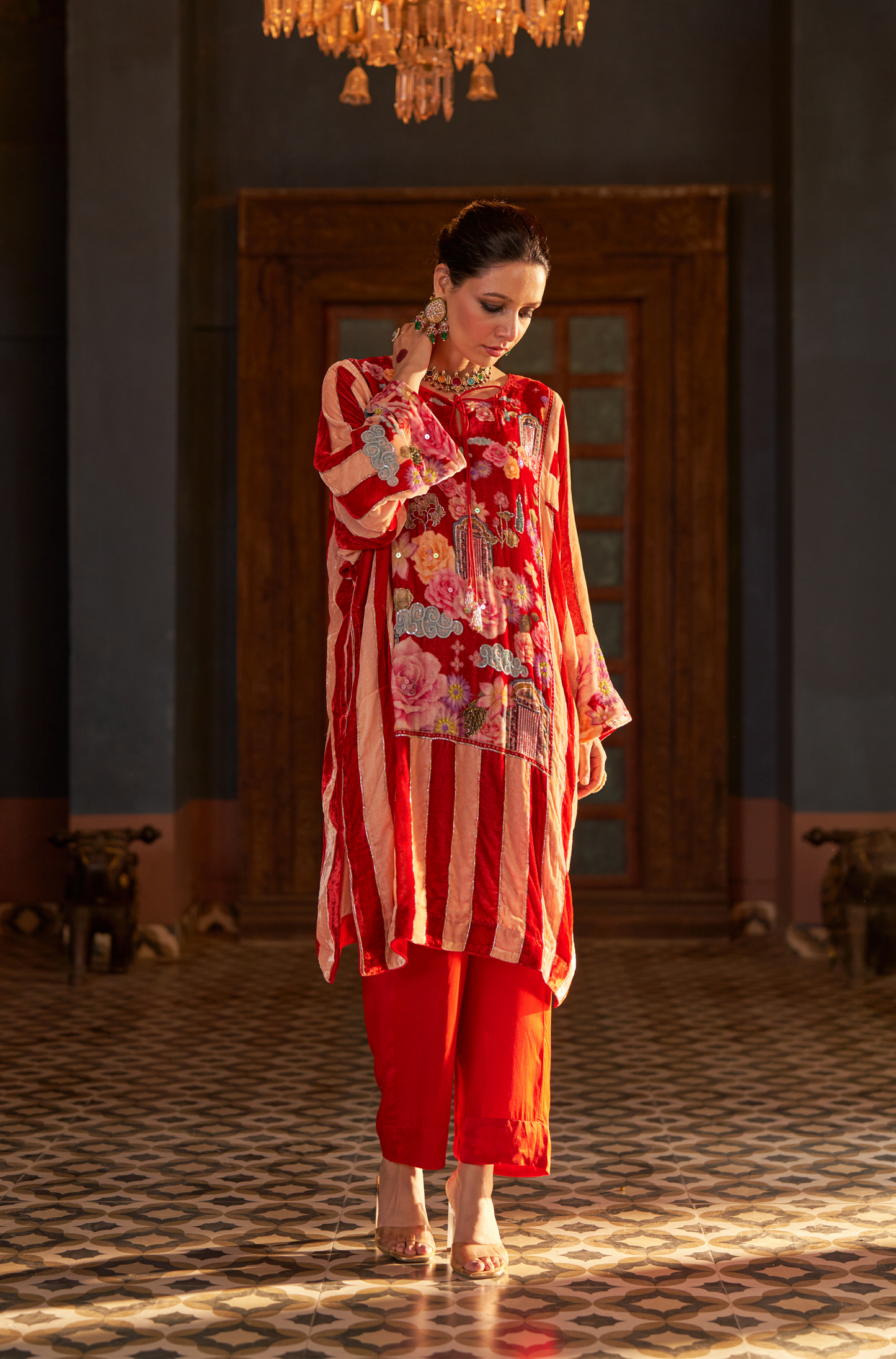 Naaz Red Phiran Set
