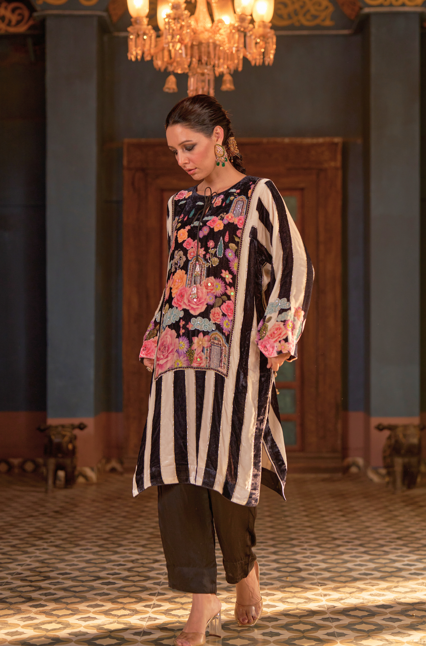 Naaz Black Phiran Set