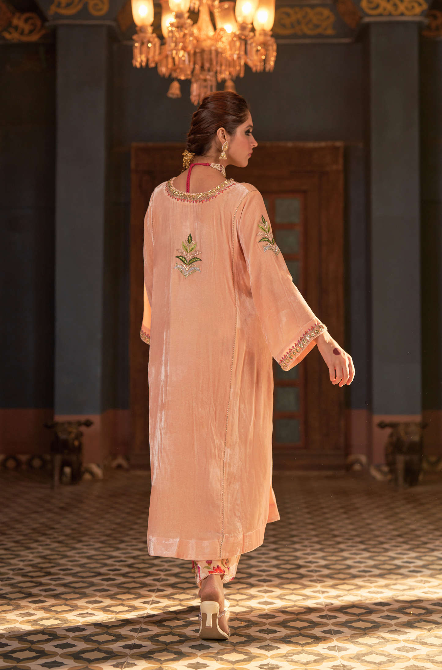 Naaz Ivory Kali Kurta Set