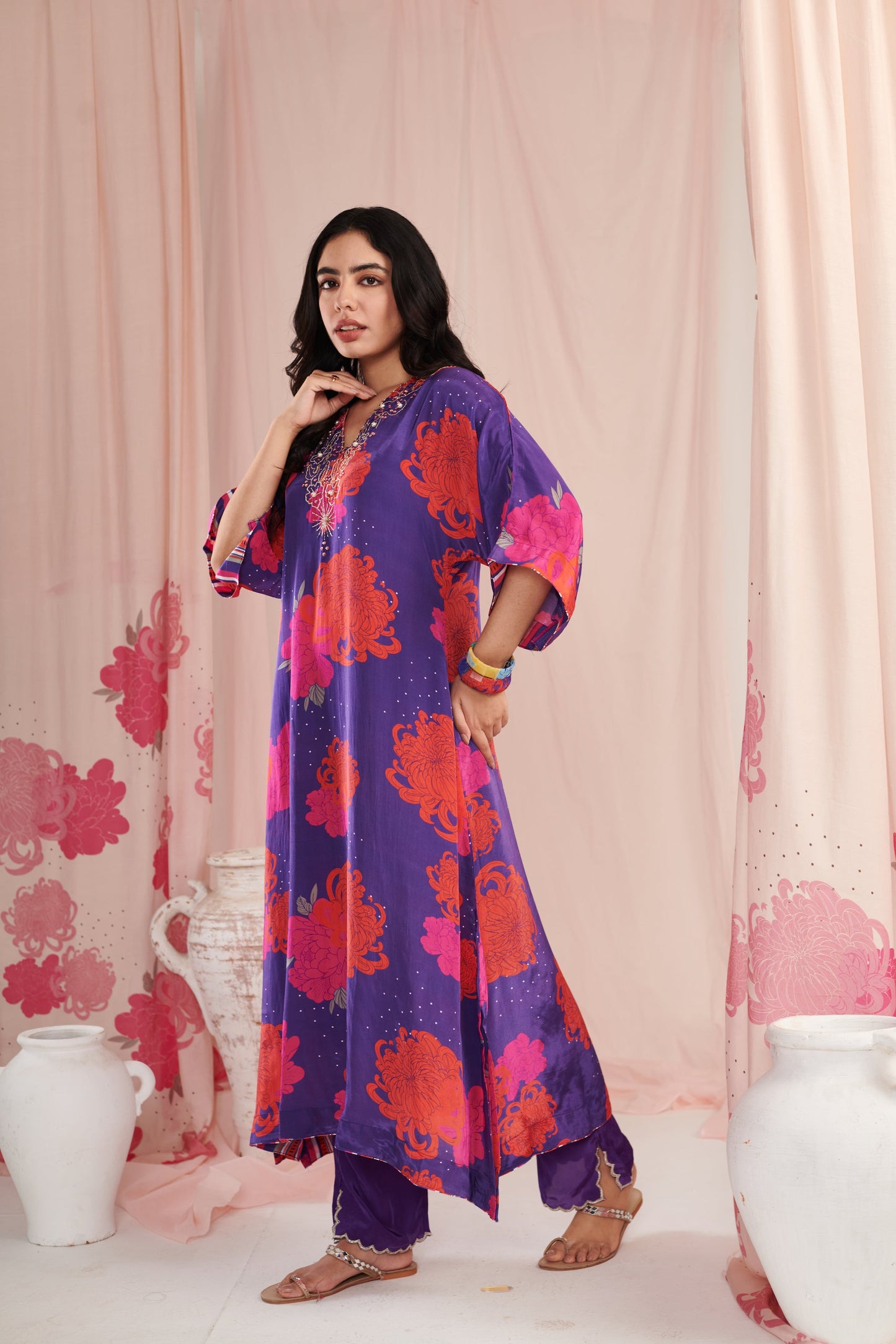 Exquisite purple bloom Kaftaan