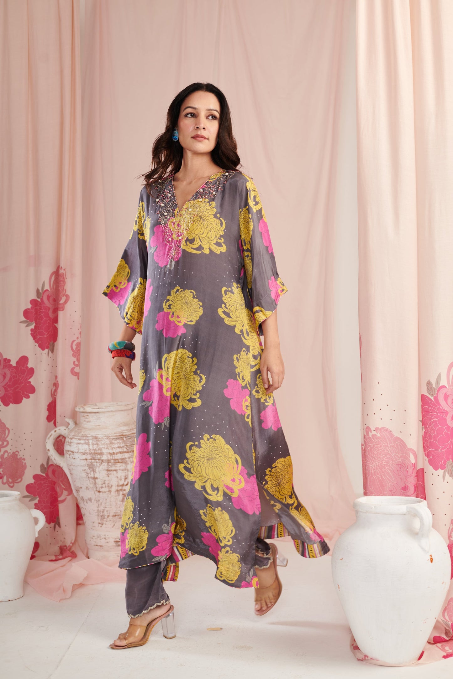 Exquisite grey bloom Kaftaan
