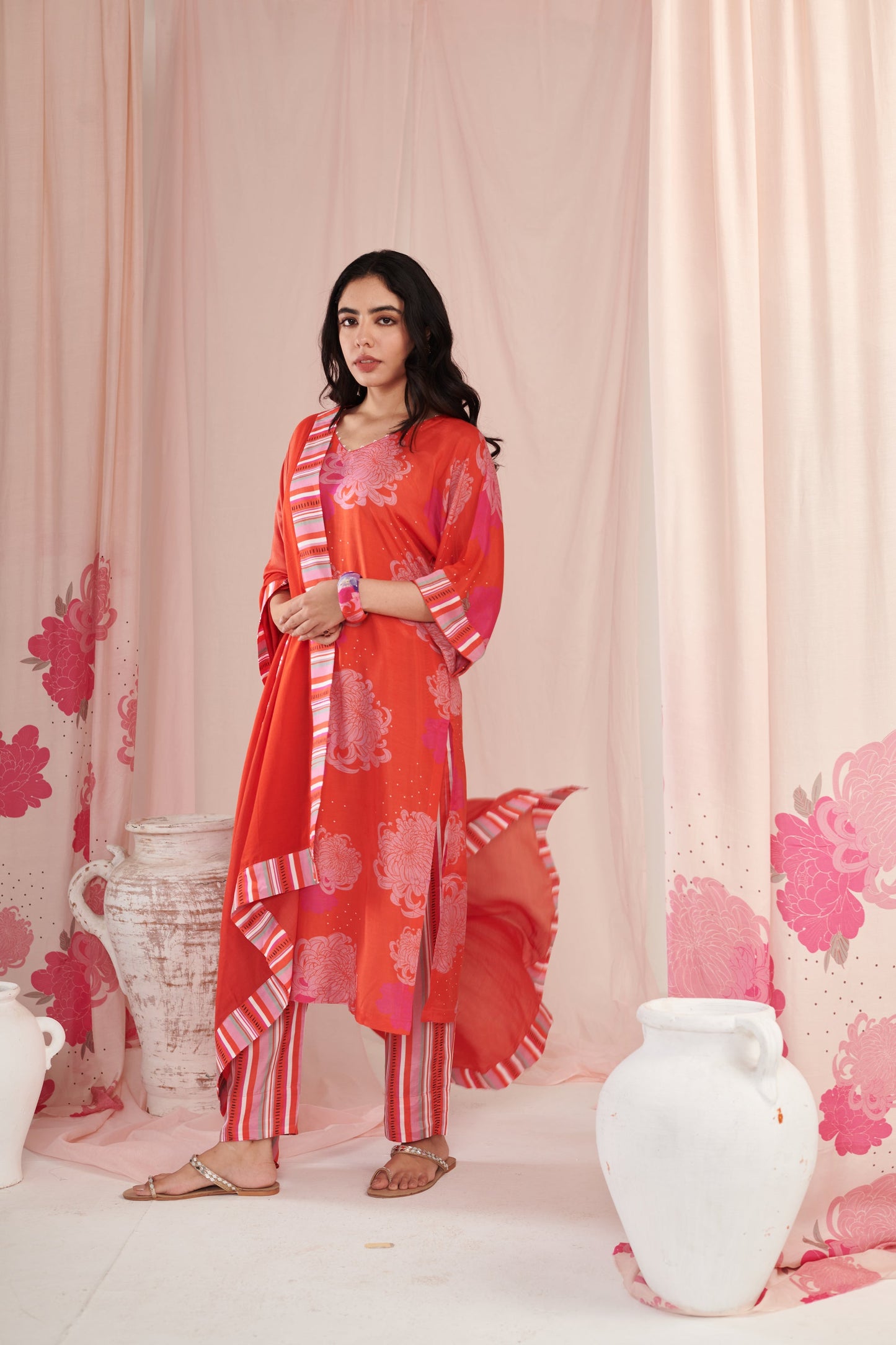 Red saga Kurta Set