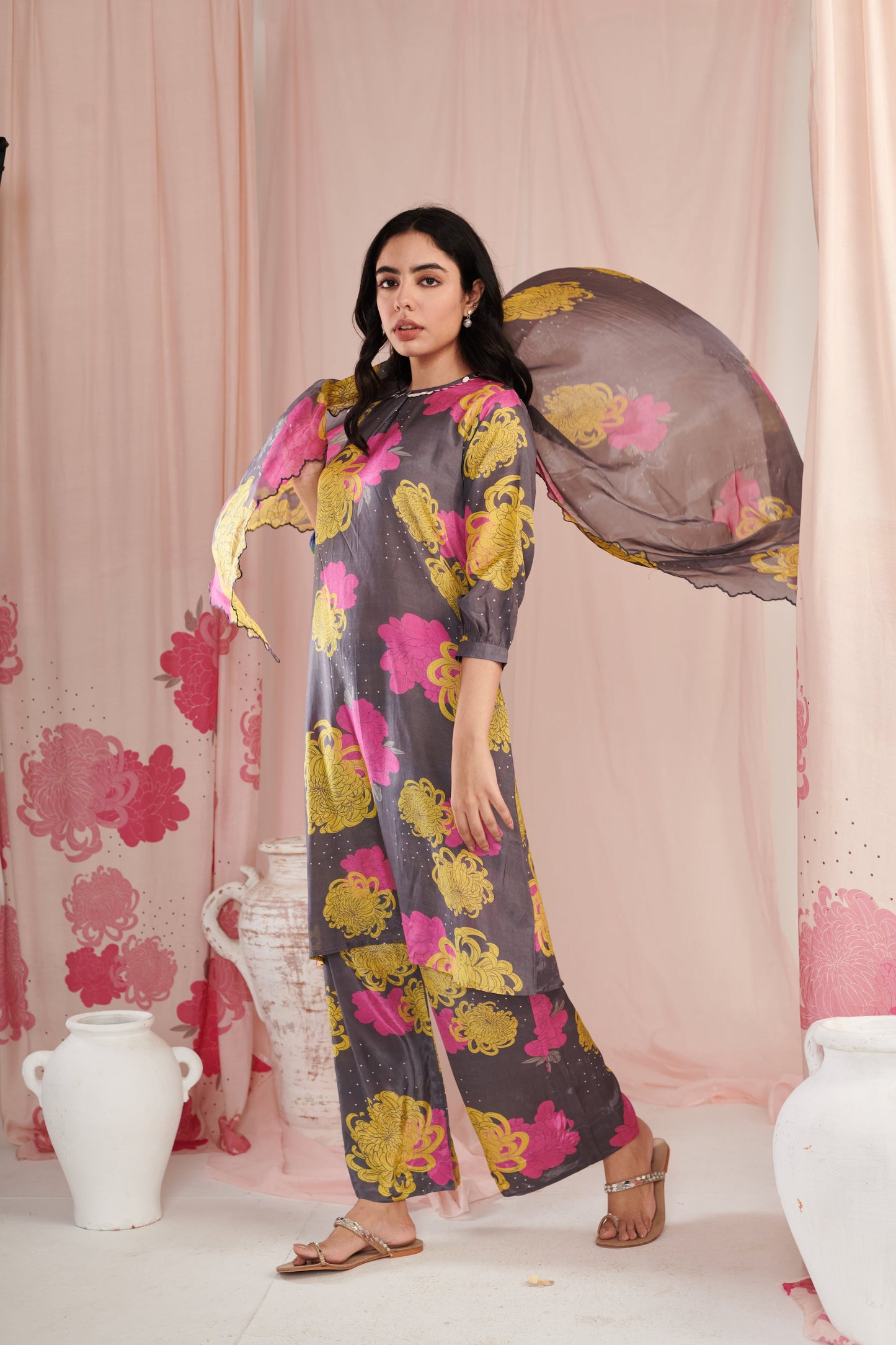 The grey daisy Kurta Set