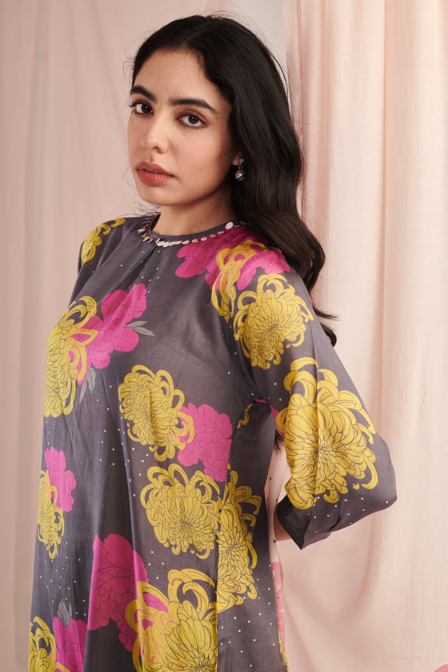 The grey daisy Kurta Set