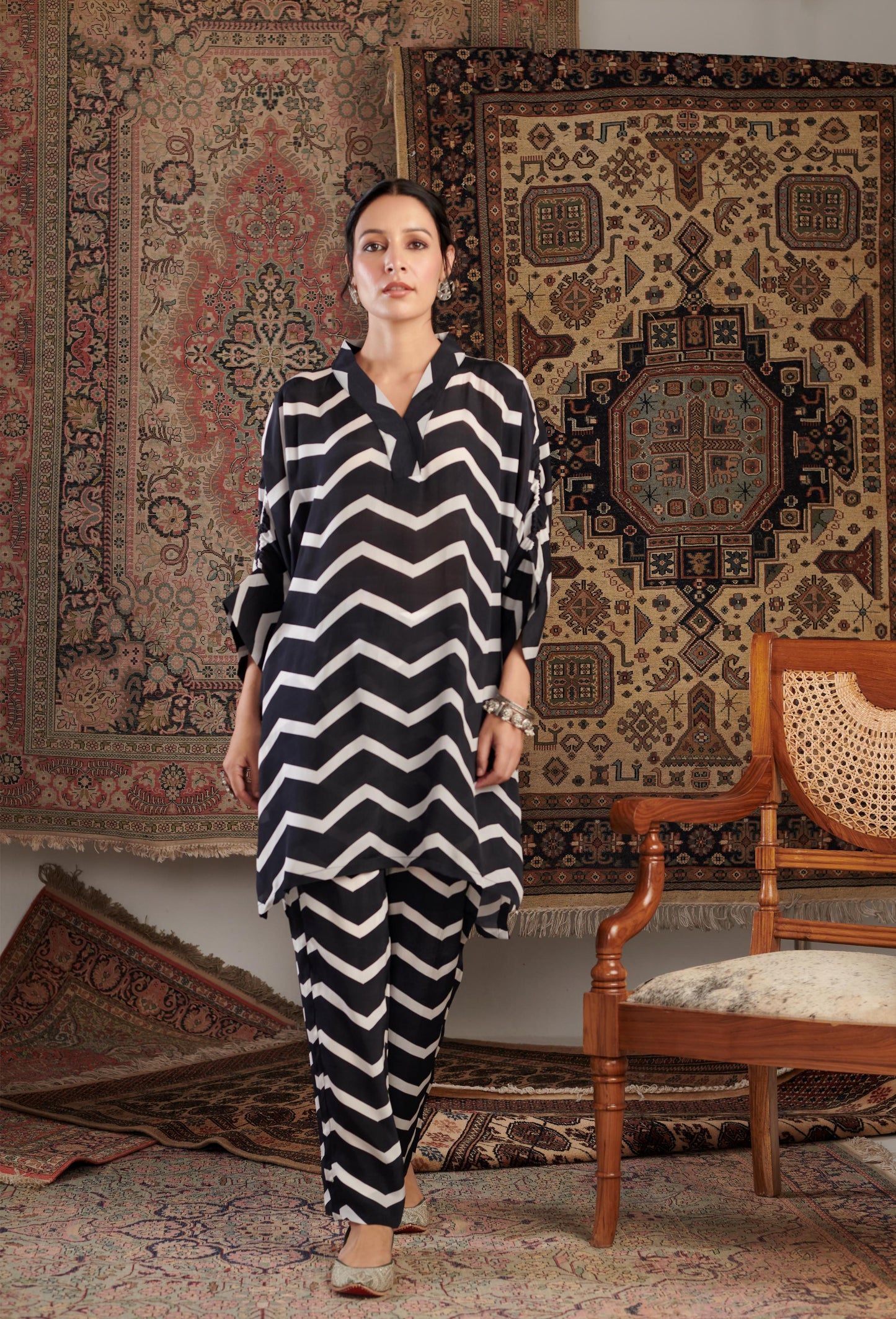 CHEVRON BLACK CO-ORD SET
