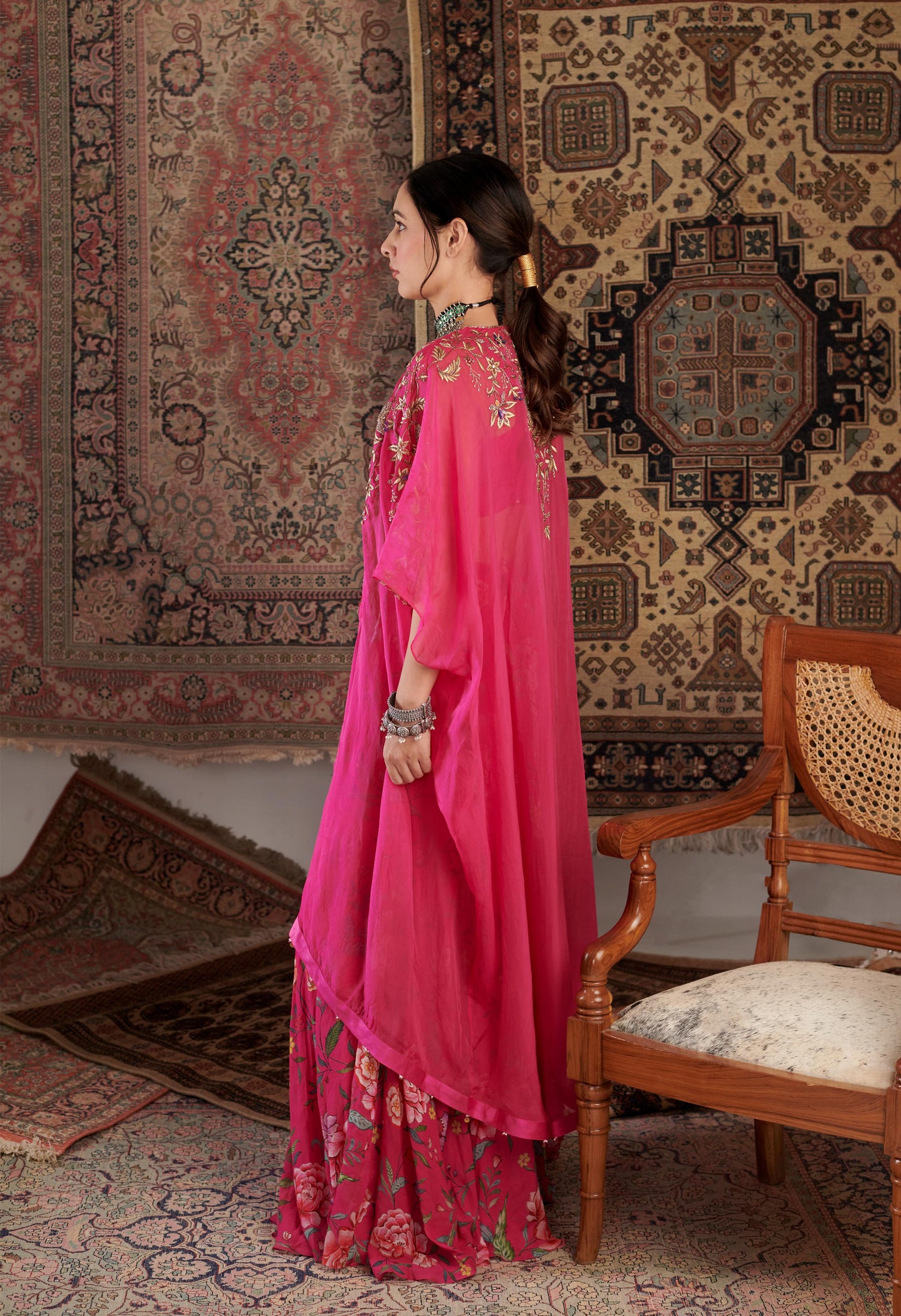 AMEERA HOT PINK CAPE SET
