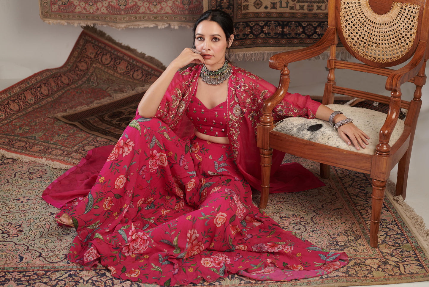 AMEERA HOT PINK CAPE SET