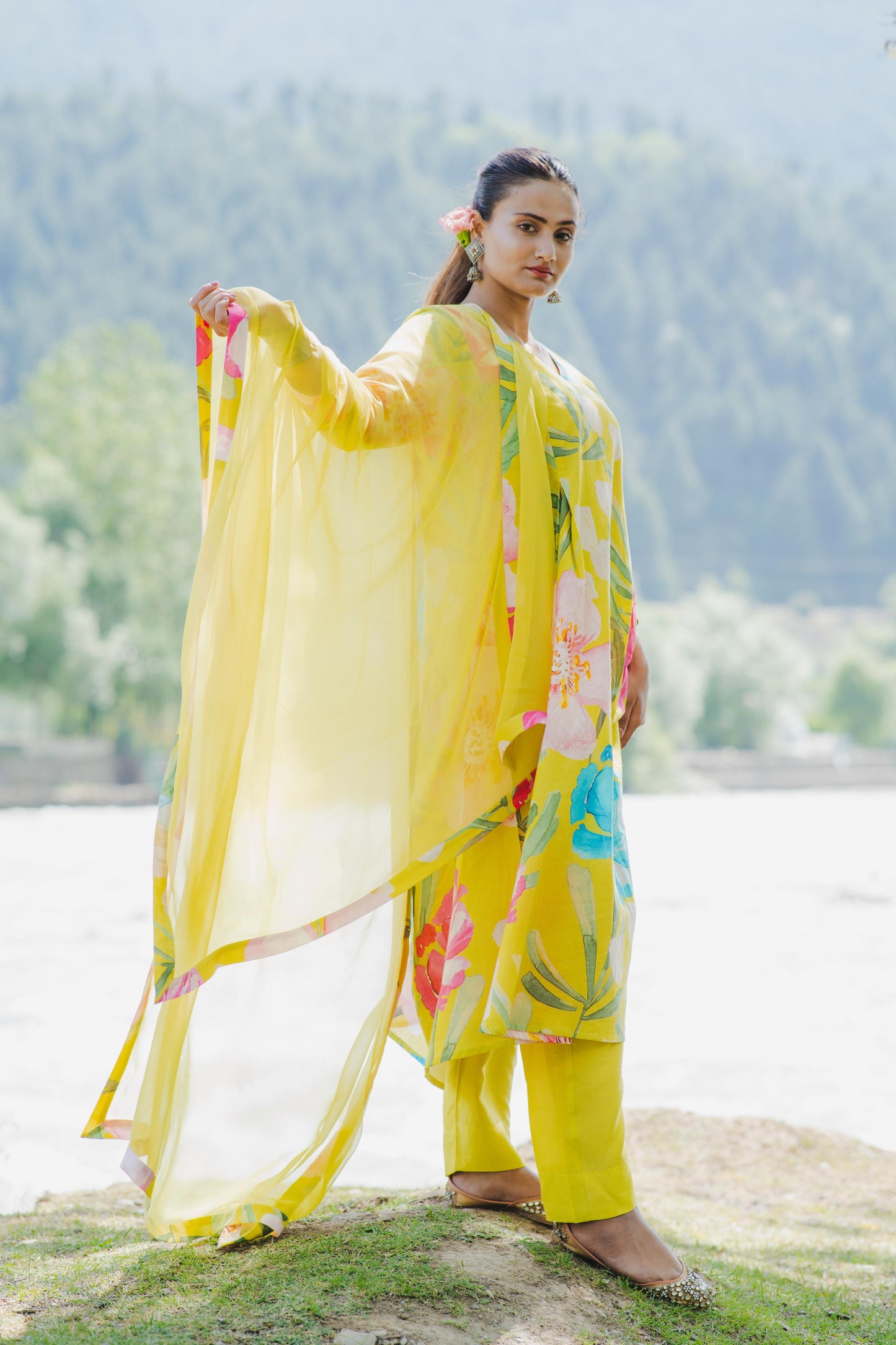 Lime Bloom Panelled Kurta Set