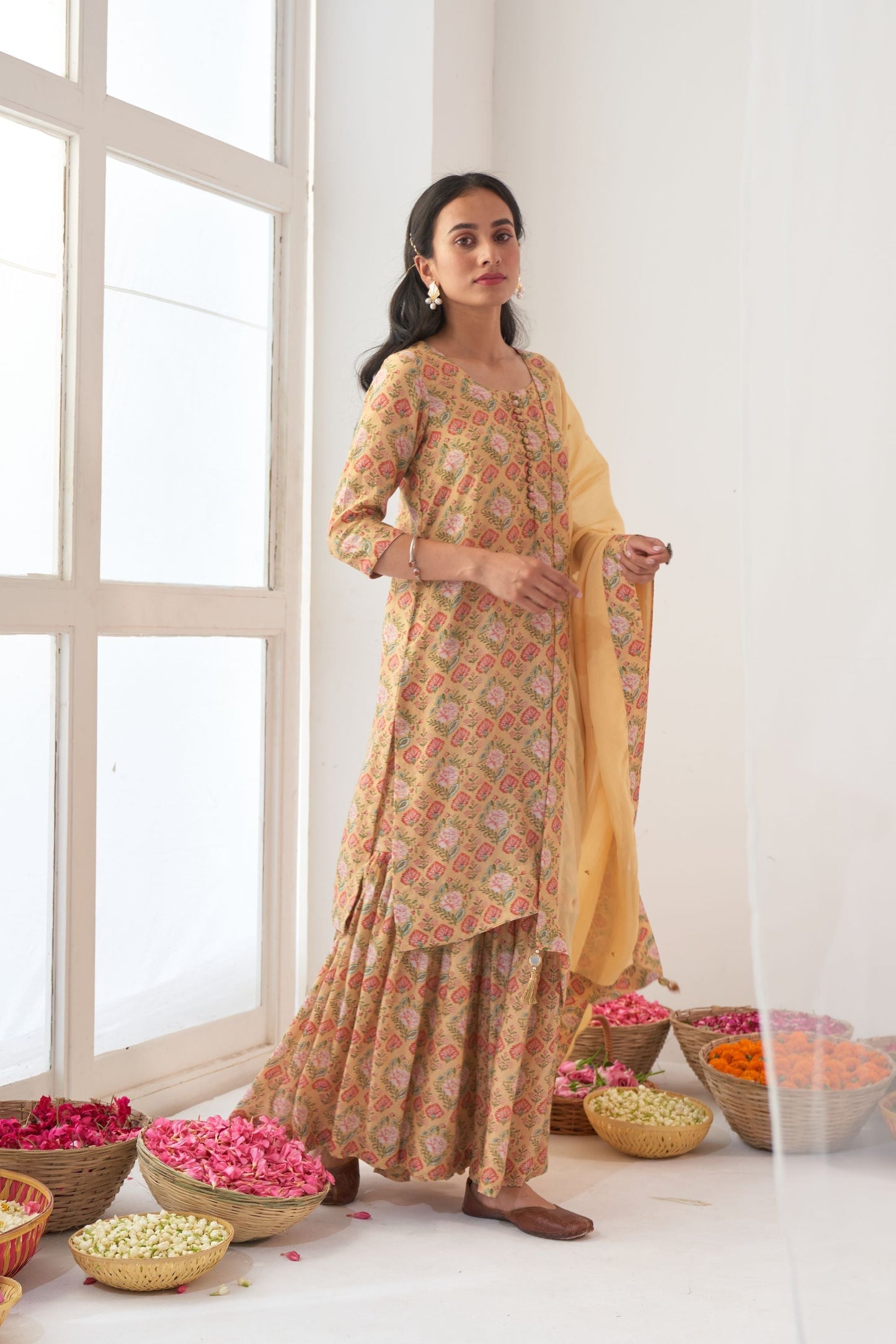 Yellow Peony Sharara