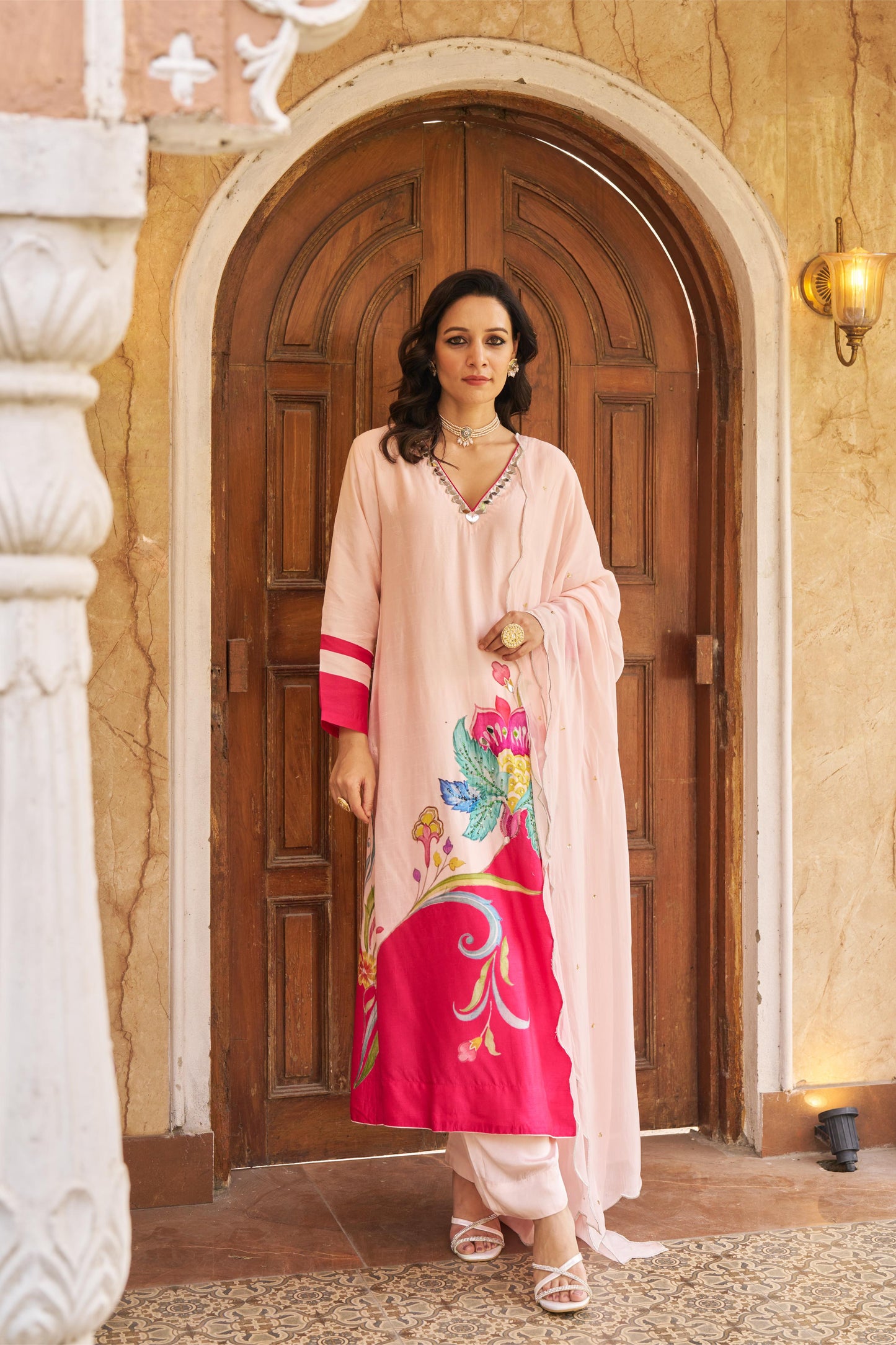 Nayaab Pink Kurta Set