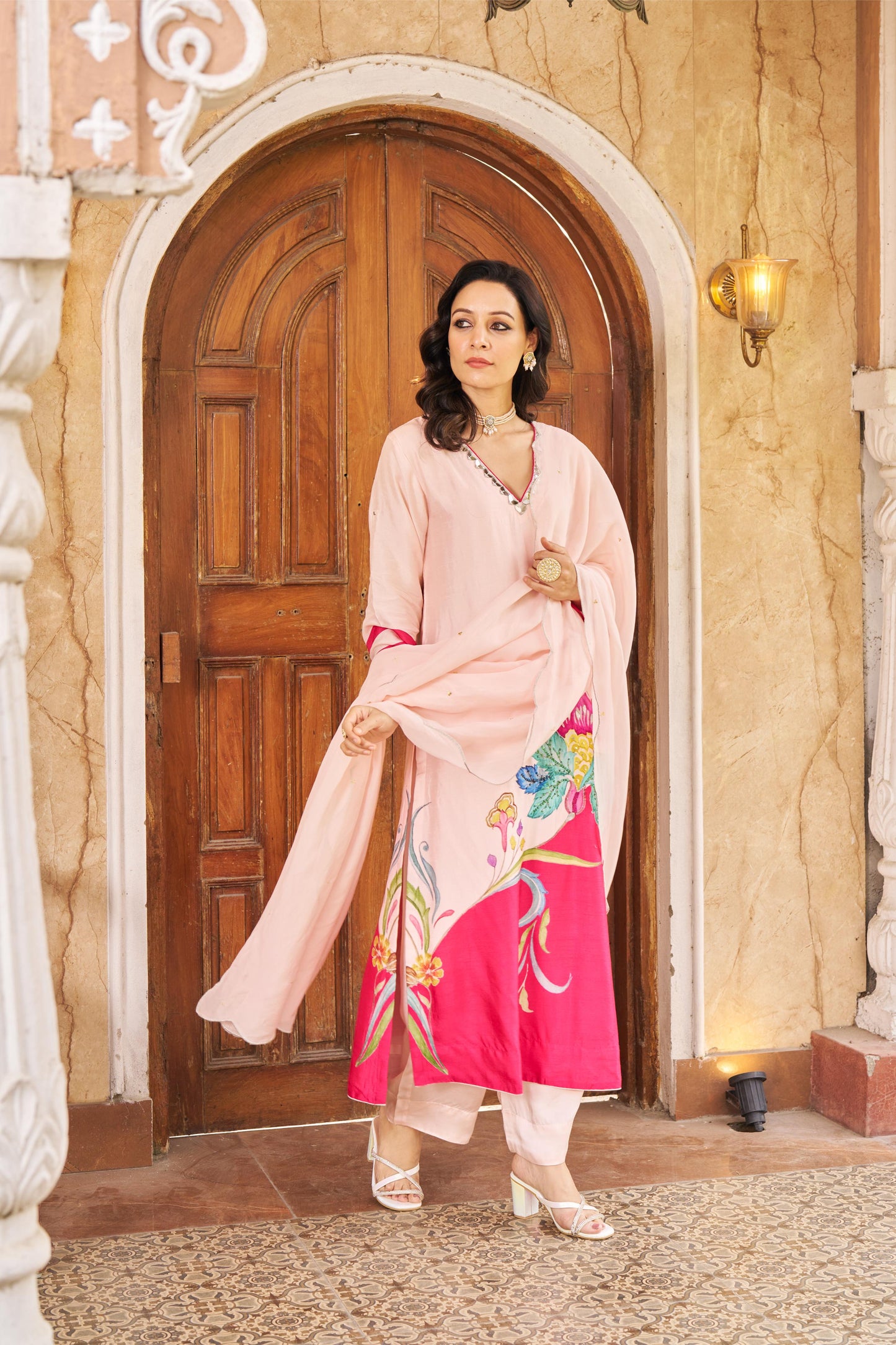 Nayaab Pink Kurta Set