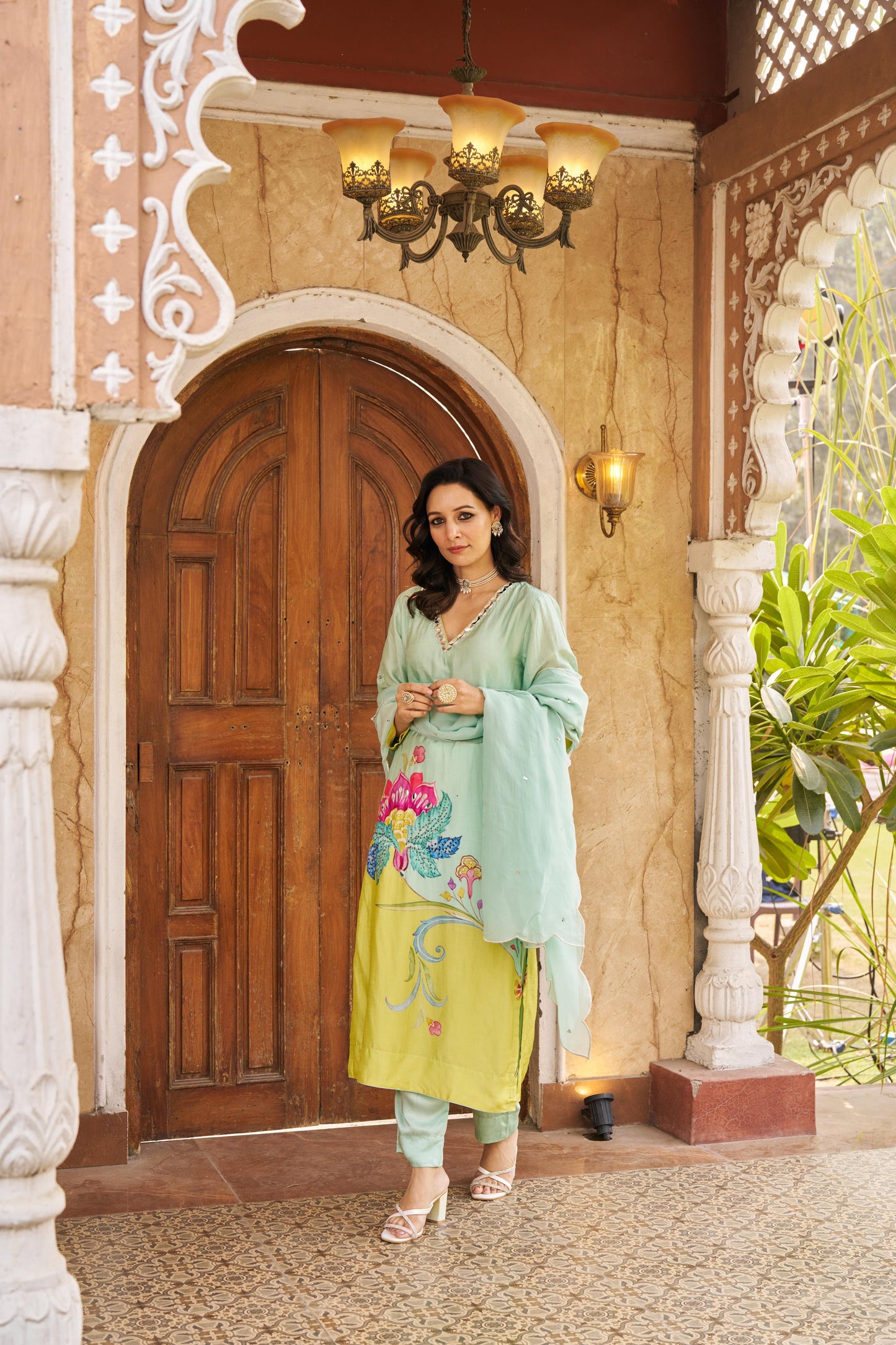 Nayaab Aqua Kurta Set