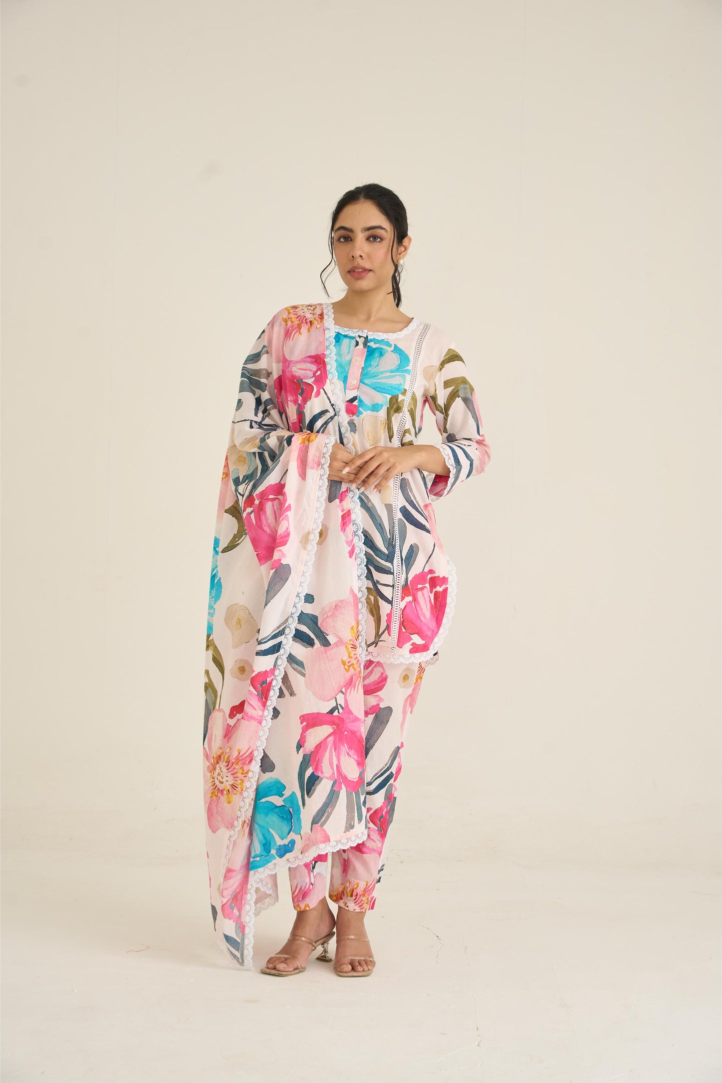 White Floral Fusion Lawn Kurta Set