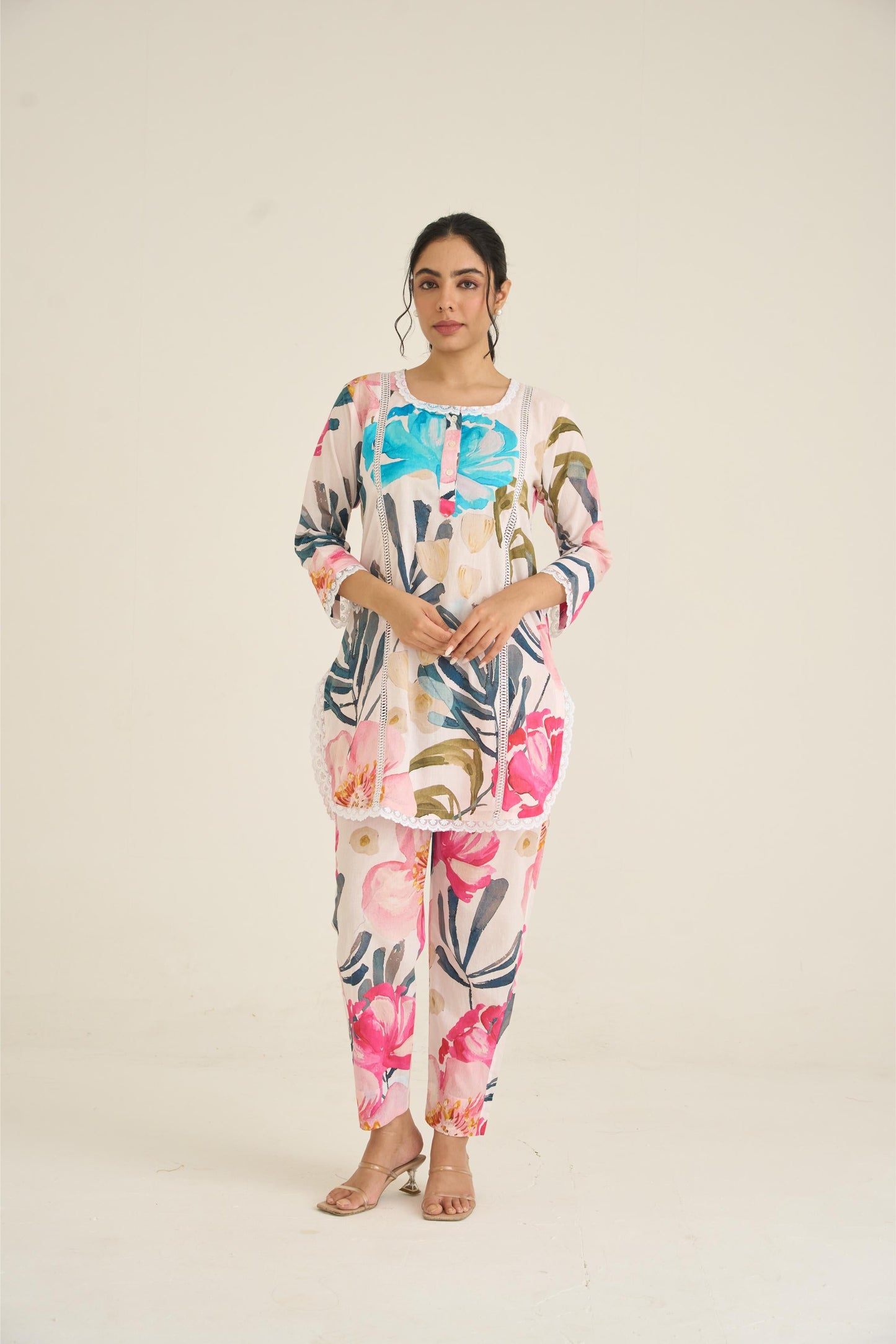 White Floral Fusion Lawn Kurta Set