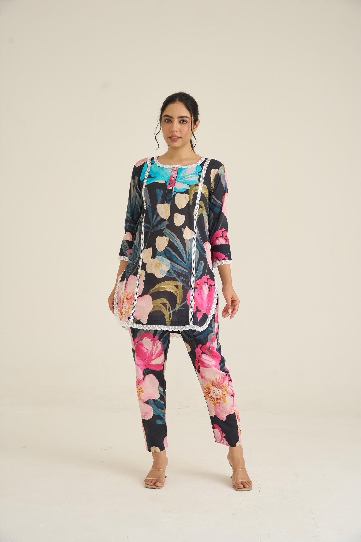 Midnight Floral Fusion Lawn Kurta Set