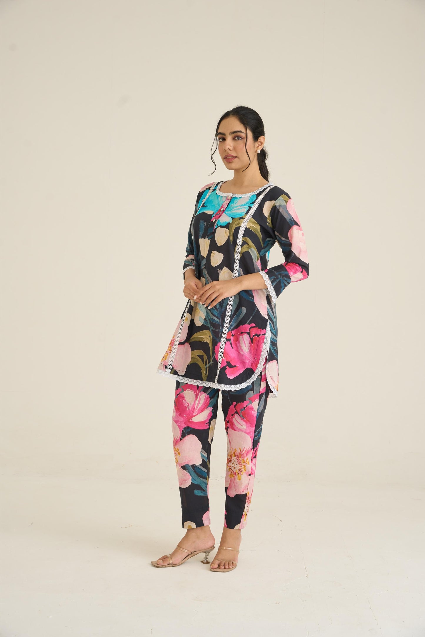 Midnight Floral Fusion Lawn Kurta Set