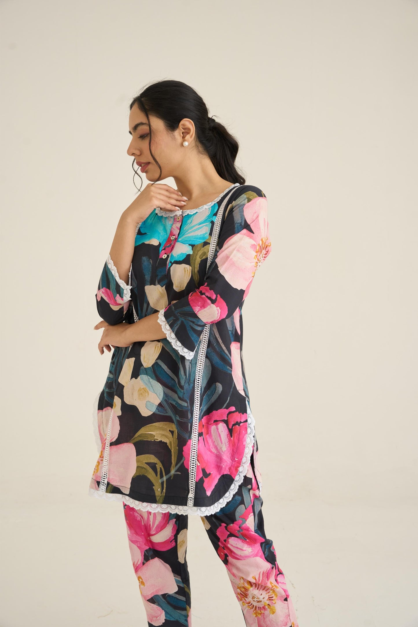 Midnight Floral Fusion Lawn Kurta Set