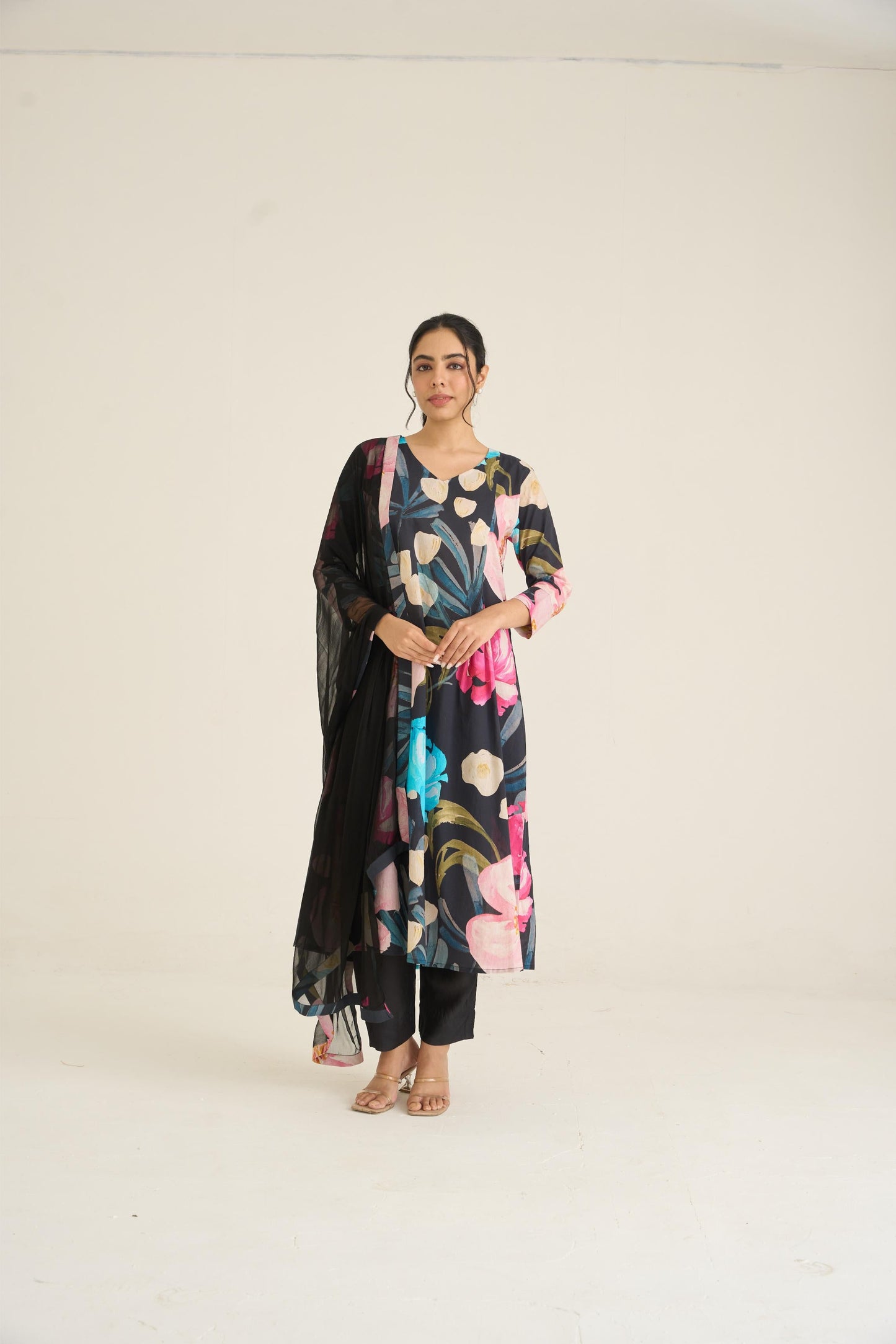 Black Bloom Panelled Kurta Set