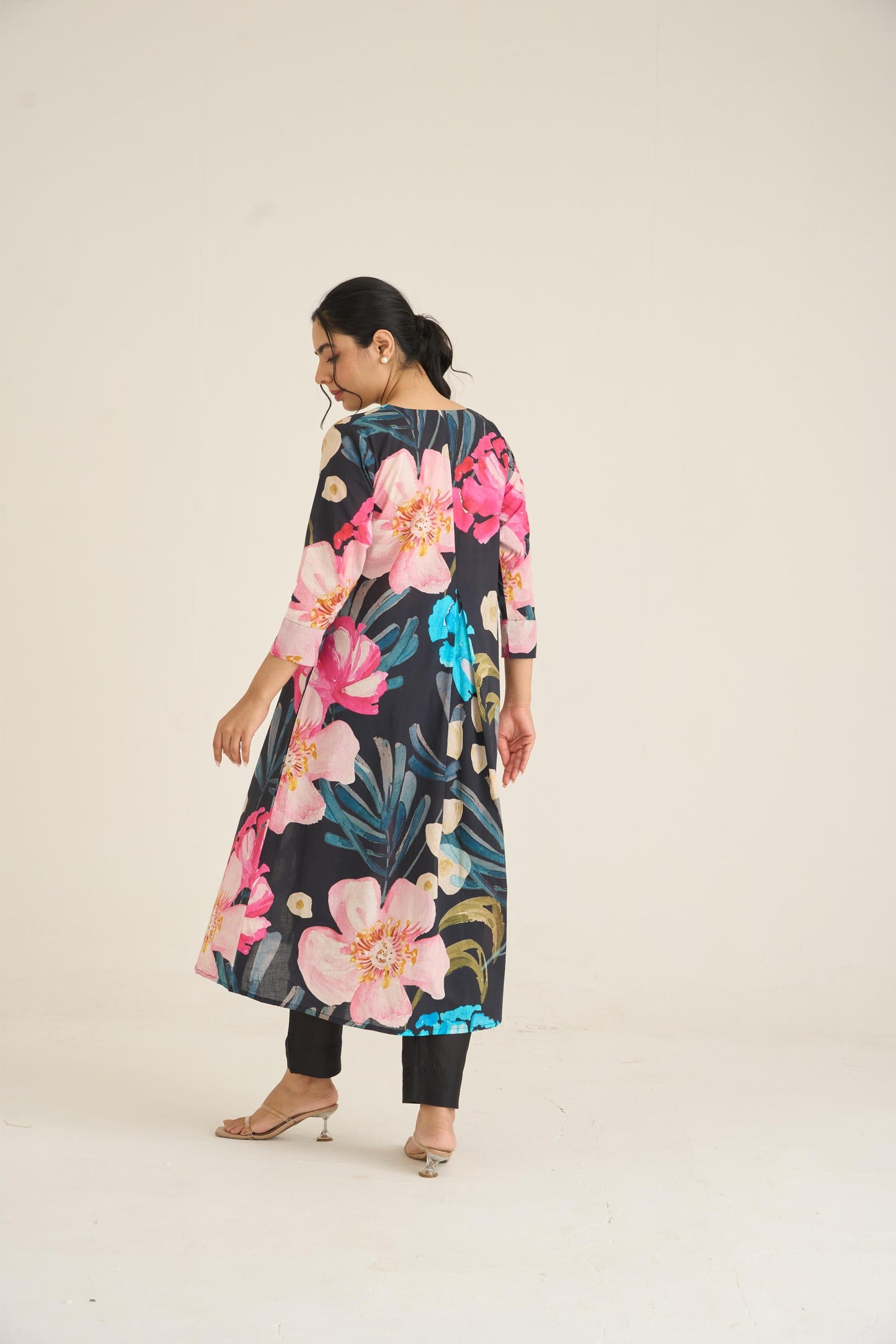 Black Bloom Panelled Kurta Set