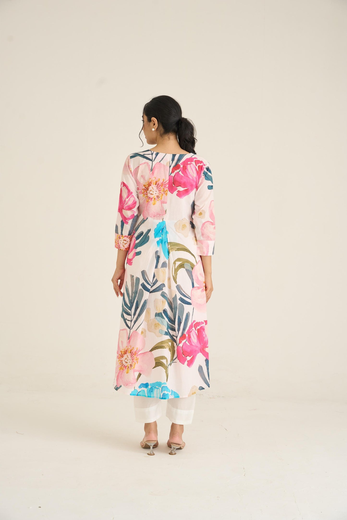 Ivory Bloom Panelled Kurta Set