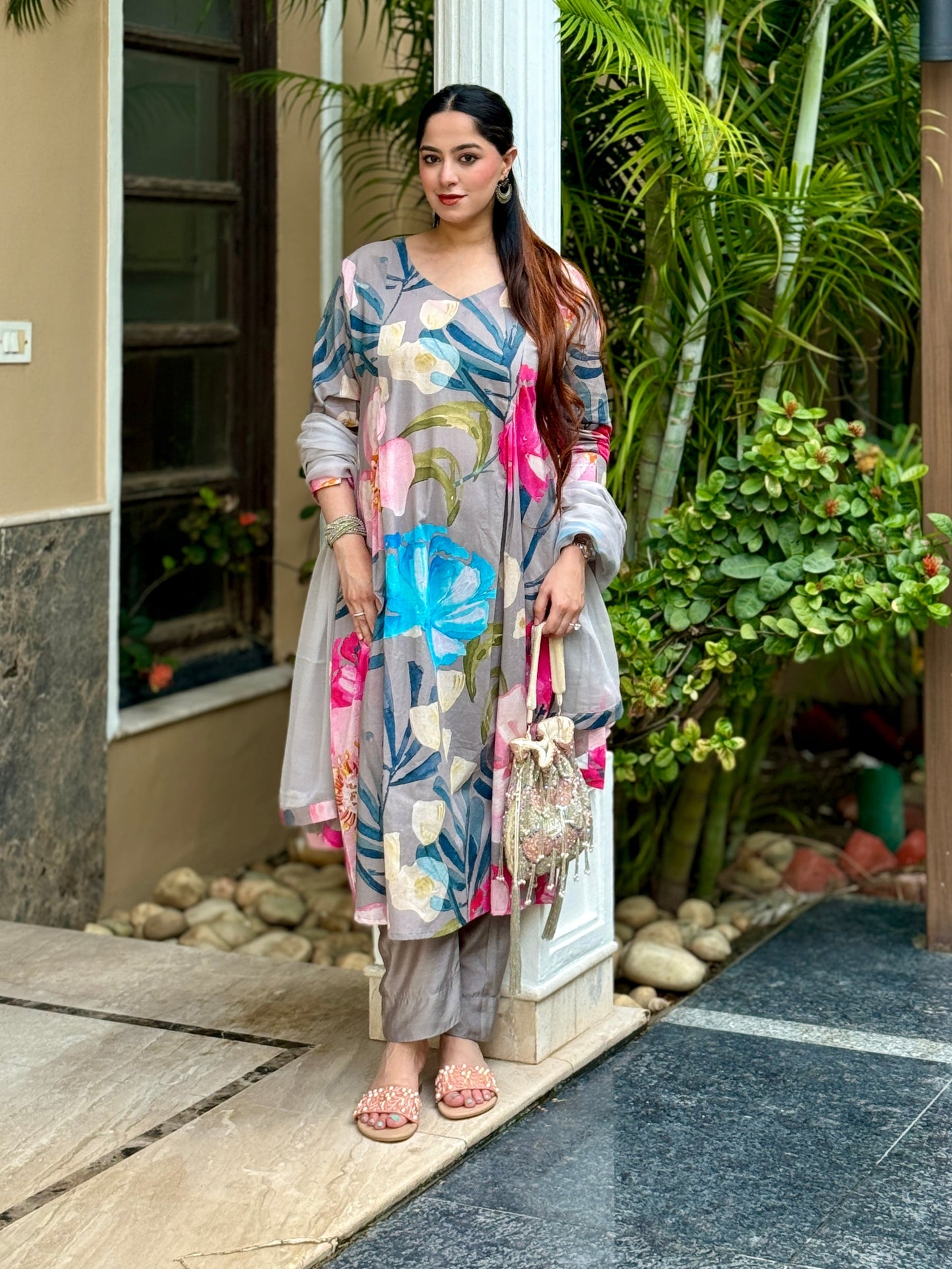 Grey Bloom Panelled Kurta Set