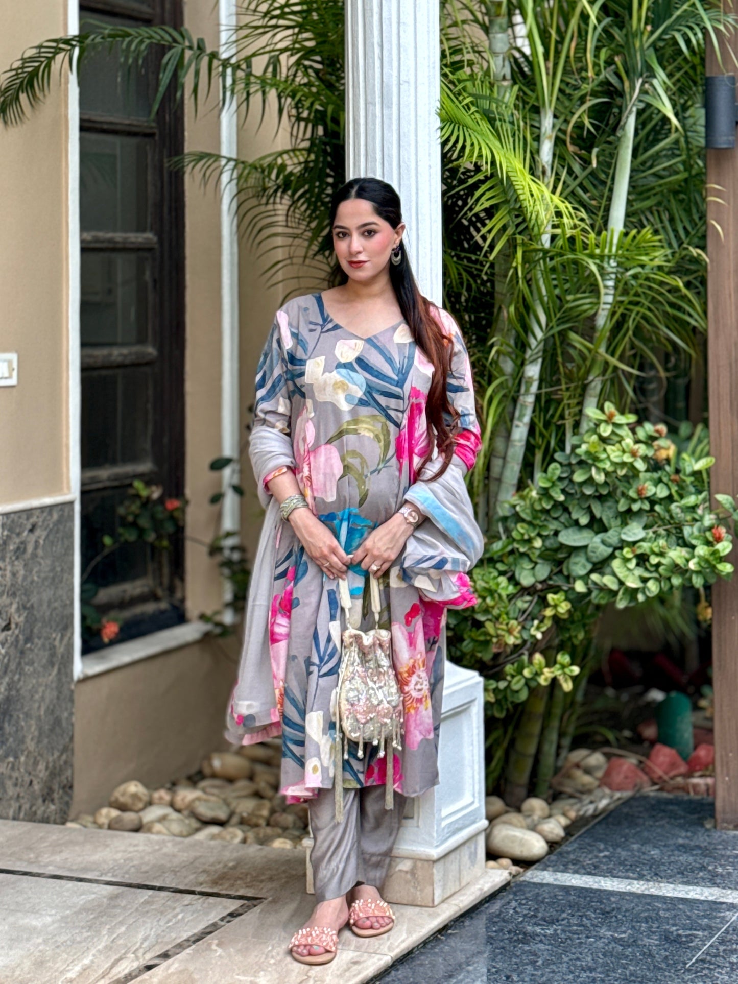 Grey Bloom Panelled Kurta Set