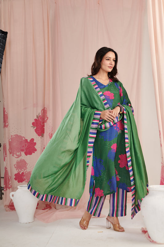 Green saga Kurta Set